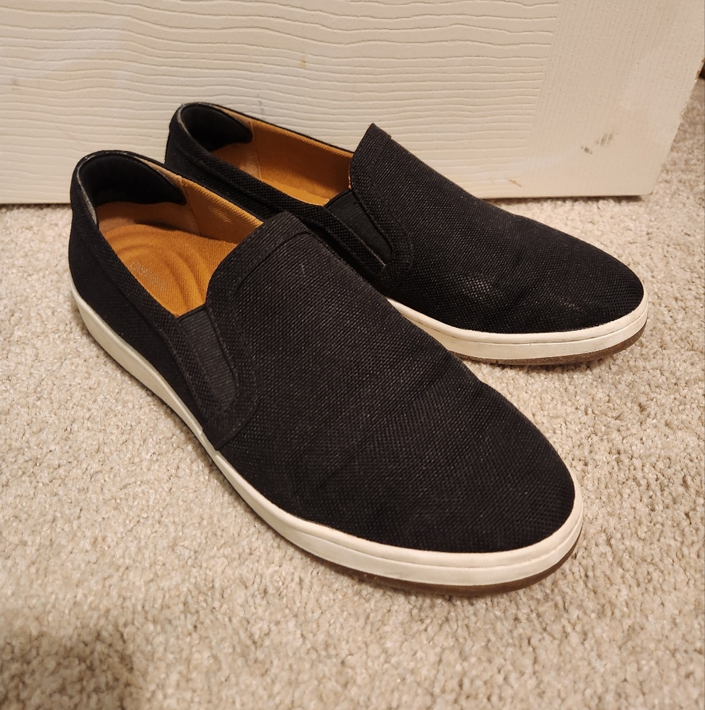 Aetrex Black Slip-On Shoes